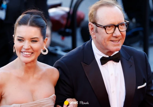 Kevin Spacey u boku tajemniczej piękności na festiwalu w Cannes. Kim jest Via Lemann?