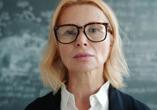 MEN łagodzi dyscyplinarki dla nauczycieli. Pedagog wreszcie będzie 