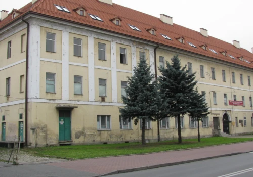 Hotelarz kupuje kolejny zabytek. Koszary w Wadowicach przejdą spektakularną metamorfozę