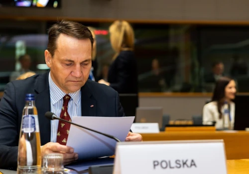 Sikorski zwraca się do MSWiA w sprawie izraelskiego minister bezpieczeństwa narodowego. Chodzi o zakaz wjazdu do Polski