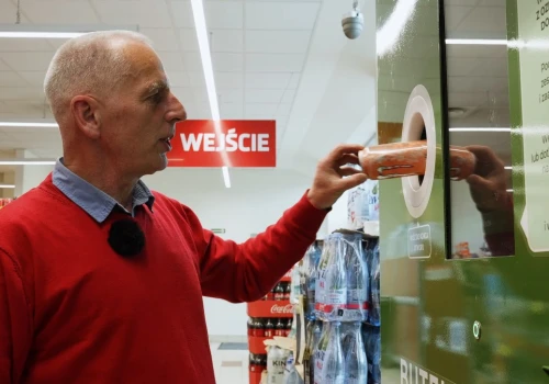 Nowy rekord systemu kaucyjnego. Twórca butelkomatów dostał prawie 4000 zł