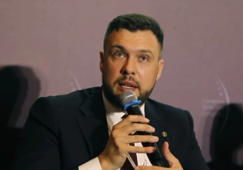 Zmiany klimatu i zakłócenia dostaw. Resort rolnictwa o największych wyzwaniach wsi