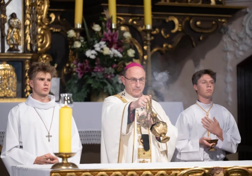 Prymas: jedność opiera się na trosce o drugiego, a nie układach