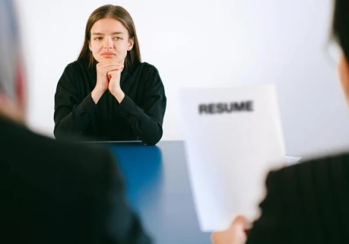 Polacy boją się utraty pracy i myślą o przebranżowieniu. Nowe dane z rynku pracy