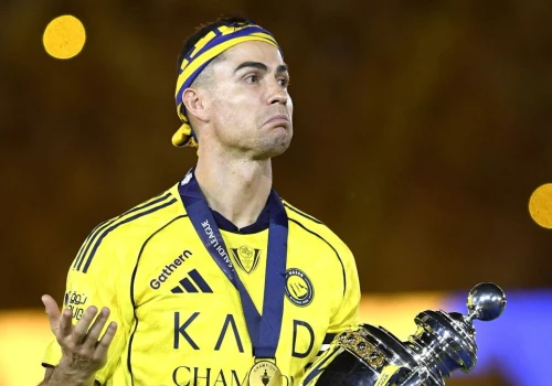 Ronaldo triumfuje. Dwa gole, tytuł i łzy wzruszenia