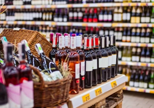 Sklepy bez alkoholu po 23. Lublin dołącza do miast z nocną prohibicją