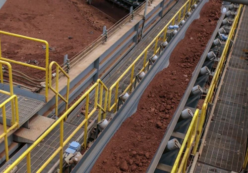 Największy państwowy chiński producent aluminium inwestuje 1 mld USD w Gwinei