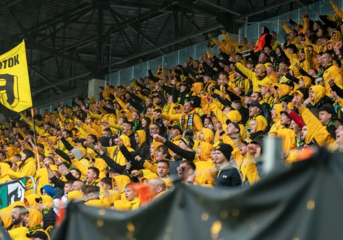 Mecz o europejskie puchary: Pogoń Szczecin - GKS Katowice. W niedzielę zakończenie sezonu GieKSy na Arenie Katowice