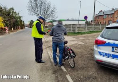 Ponad 76 tys. mandatów dla rowerzystów. Niektóre kary sięgają 2500 zł