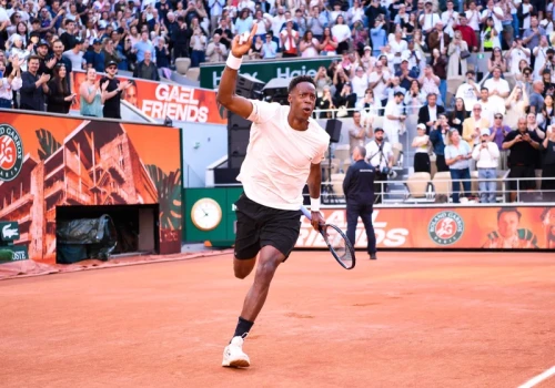 Wymowne łzy na Roland Garros. Czarodziej, który rozkochał w sobie świat