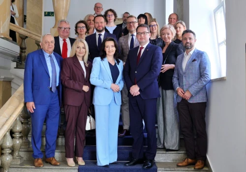„Świadomy Senior – Bezpieczny Senior”. W Lublinie zainaugurowano ogólnopolski program dla osób starszych