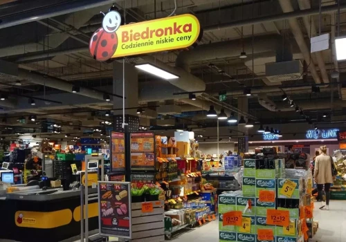 Właściciel Biedronki miażdży marże dostawców. Rusza wielka wojna o miliardy