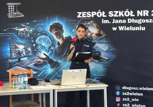 „To może spotkać każdego”. Ważne spotkania o handlu ludźmi w ZS nr 2