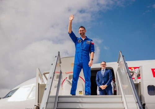 Zakaz wypowiedzi dla polskiego astronauty. POLSA uzasadnia