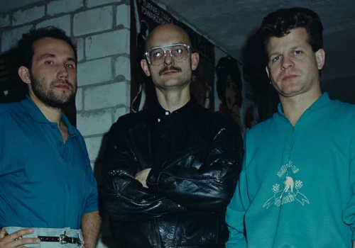 Spierają się od lat. O co chodzi w konflikcie Kombi z Kombii?