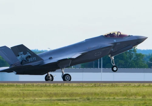 Pierwsze F-35 są już w Polsce, wylądowały w bazie w Łasku