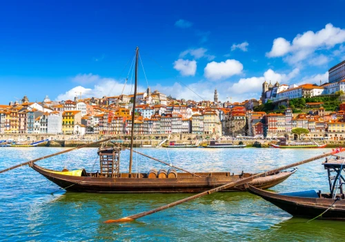 City break w Porto 🇵🇹✈️ Loty i 2 noce w hotelu już od 979 PLN 😎