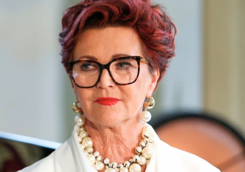 Jolanta Kwaśniewska zachwyca elegancją. Ten dodatek od razu zwraca uwagę