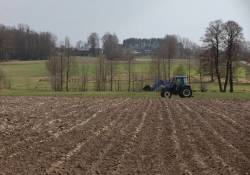 KOWR wystawia ponad 300 ha z infrastrukturą. Jest też sporo ograniczeń