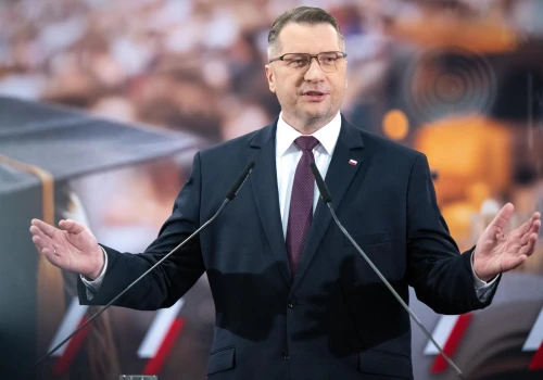 Przyszłość Czarnka jako kandydata na premiera niepewna? Sondaż ujawnia, co może czek…