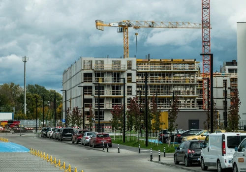 Eksperci wieszczą koniec problemu z mieszkaniami do 2030 roku. To zwykła bajka dla naiwnych