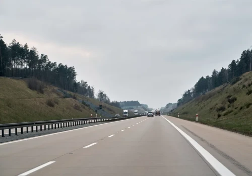 Czołowe zderzenie na autostradzie A1. Kierowca spłonął w swoim pojeździe