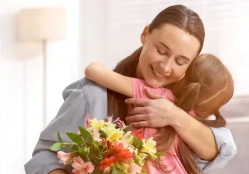 Najpiękniejsze życzenia i wierszyki na Dzień Mamy dla dzieci
