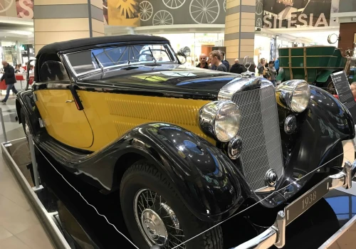 Mercedes-Benz 320 W142 II (1939) – luksus przedwojennej motoryzacji