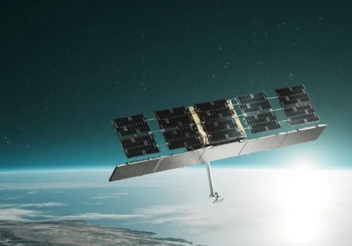 Rosyjskie satelity zbliżają się do satelity ICEYE. Napięcia w kosmosie rosną