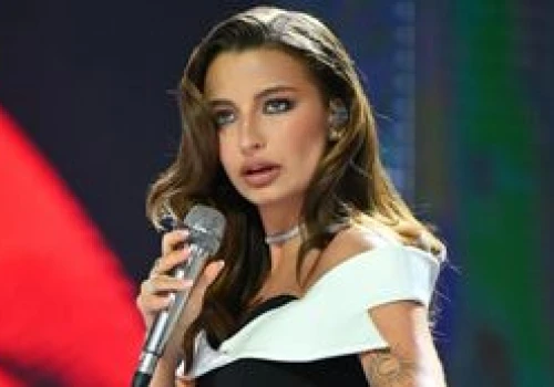 Rozczarowanie po występie Julii Wieniawy w Sopocie. Za kulisami zrobiło się chłodno