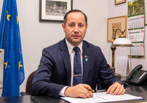 Burmistrza Ciechocinka uratowała minimalnie za niska frekwencja