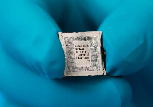 Huawei chce dogonić TSMC. Chiński gigant zapowiada przełom w produkcji chipów 1,4 nm