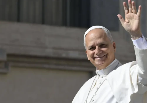Leon XIV ogłasza encyklikę o sztucznej inteligencji. Przestrogi i wezwania papieża