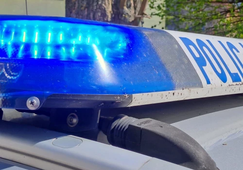 Agresywny kierowca w Straszynie. Zaatakował kobietę i uszkodził jej samochód