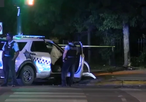 Kierowca potrącił pięciu policjantów w Chicago. Funkcjonariusze interweniowali podczas dużego zgromadzenia młodych ludzi