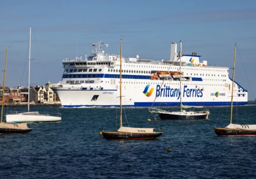 Promy nie zdrożeją! Brittany Ferries oskarża konkurencję o żerowanie na podróżnych