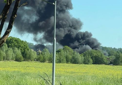 Pożar składowiska odpadów w Radowie Małym