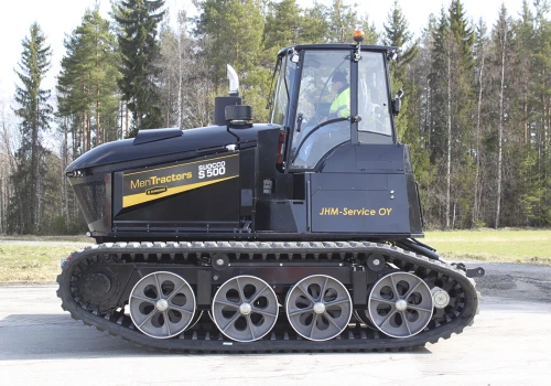 Nie John Deere, nie Fendt. Ten fiński ciągnik ma 768 KM i pracuje tam, gdzie inne odpadają