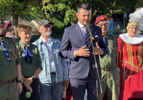 W Gdańsku uczczono 82. rocznicę otwarcia drogi na Rzym. Trwają starania o pomnik gen. Andersa