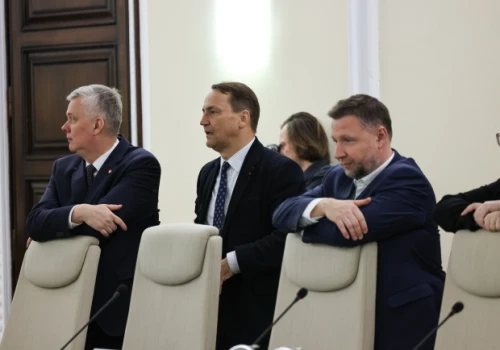 Politycy PiS: Minister Kierwiński powinien podać się do dymisji. „Nie można z drzwiami i z futryną wywalać drzwi do mieszkania prezydenta”