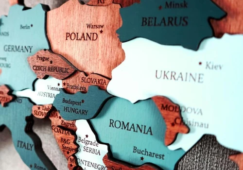 Polska kontra Rumunia. Opowieść o liderze i outsiderze