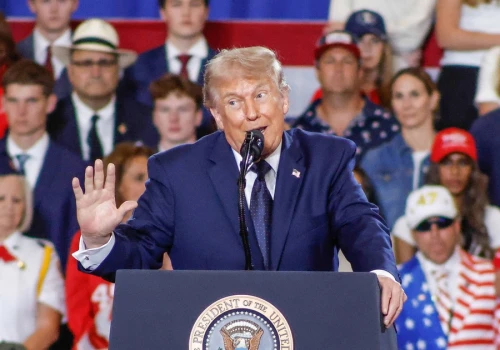 Sierakowski: Ukryty cel Trumpa, o którym politycy wolą milczeć. To dlatego namawiał Europę na zbrojenia