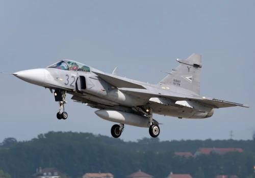 Te myśliwce biją F-35 na głowę. Pilot ujawnia ich słaby punkt