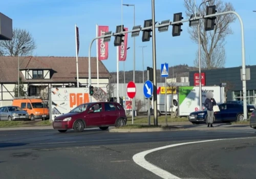 Utrudnienia w ruchu na skrzyżowaniu Jana Pawła II i Grunwaldzkiej
