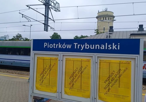 Dworzec w Piotrkowie wreszcie zyska przejście podziemne i nowe parkingi!