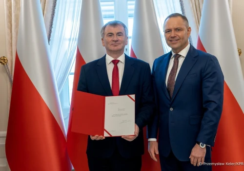 Atak za nominację? Ruszył schemat skłócania PiS z prezydentem!