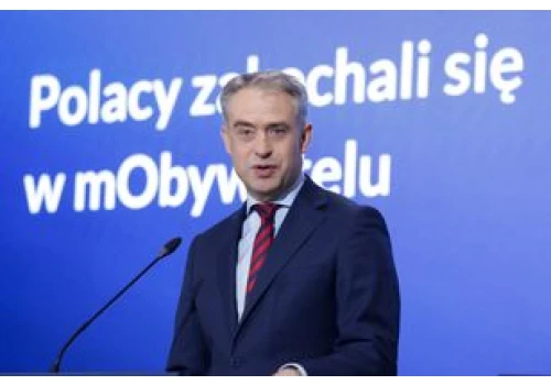 Przybywa użytkowników mObywatela. Podano liczby