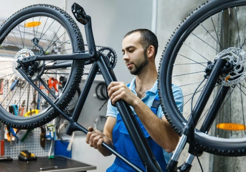 Rowerzyści dostają cennik za serwis roweru. Łapią się za głowę
