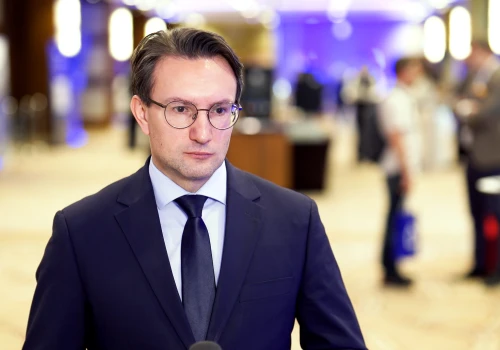 Brak dostępu do mieszkań istotną przyczyną zmniejszającej się dzietności. Rynek nieruchomości musi się dostosować do zmian demograficznych