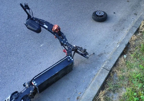 Tyszowce: 13-latek przewrócił się na hulajnodze elektrycznej. Trafił do szpitala